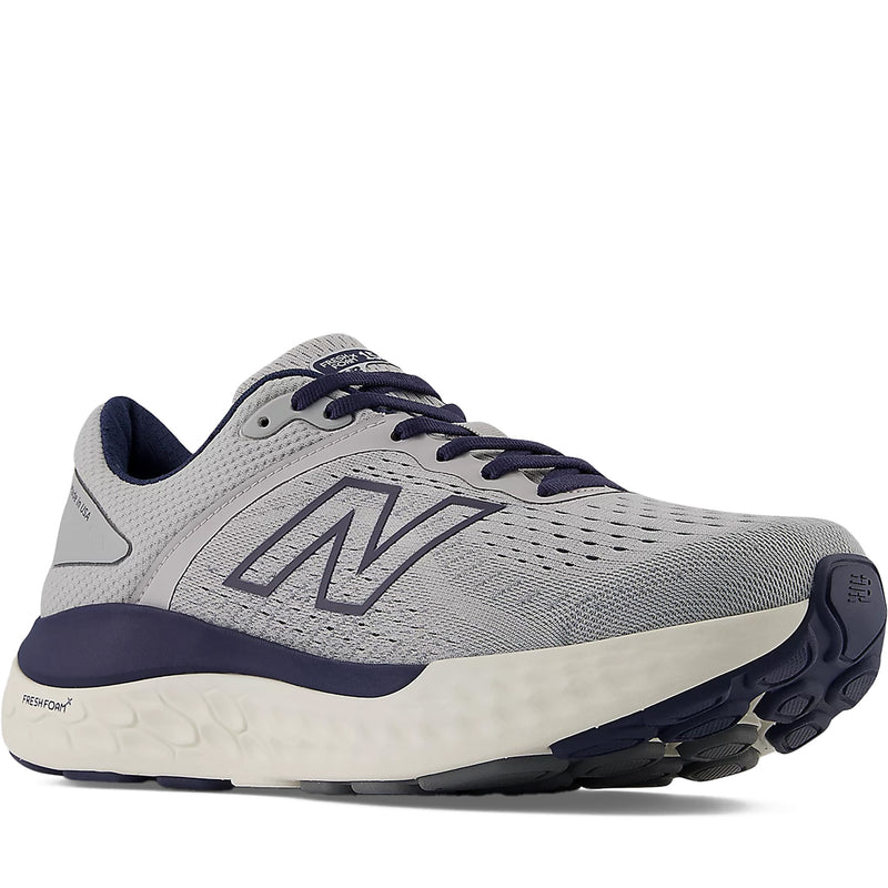 Men's New Balance Footwear in Quartz Grey/ Navy. Sku: M1540GR4-4E