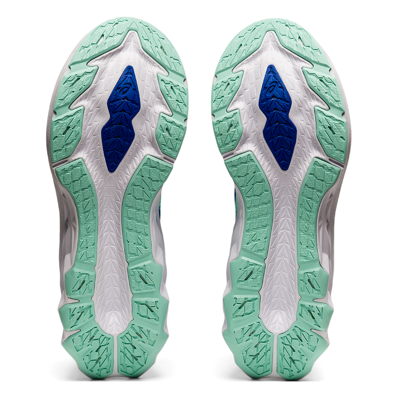 Asics Novablast 2