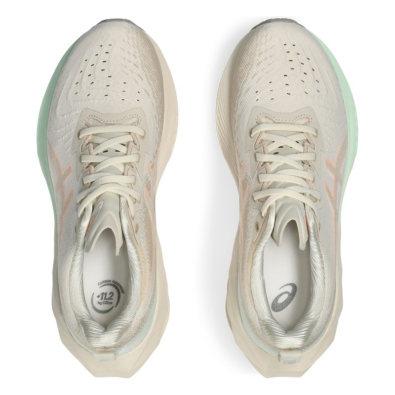Asics Novablast 4 - Oatmeal - Moonrock