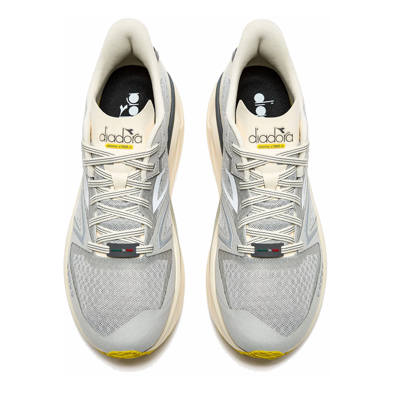 Diadora Atomo V7000 2