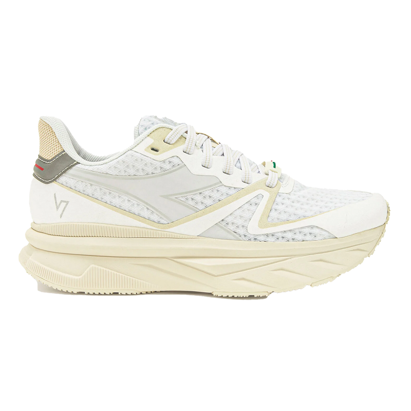 Diadora Atomo V7000