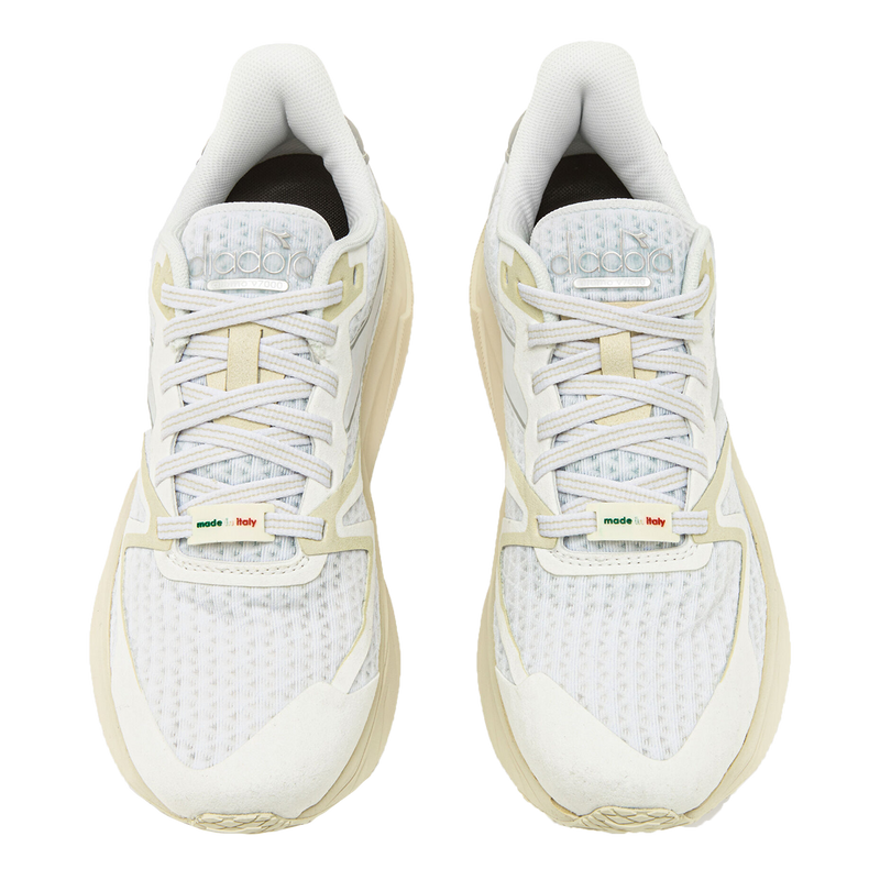 Diadora Atomo V7000