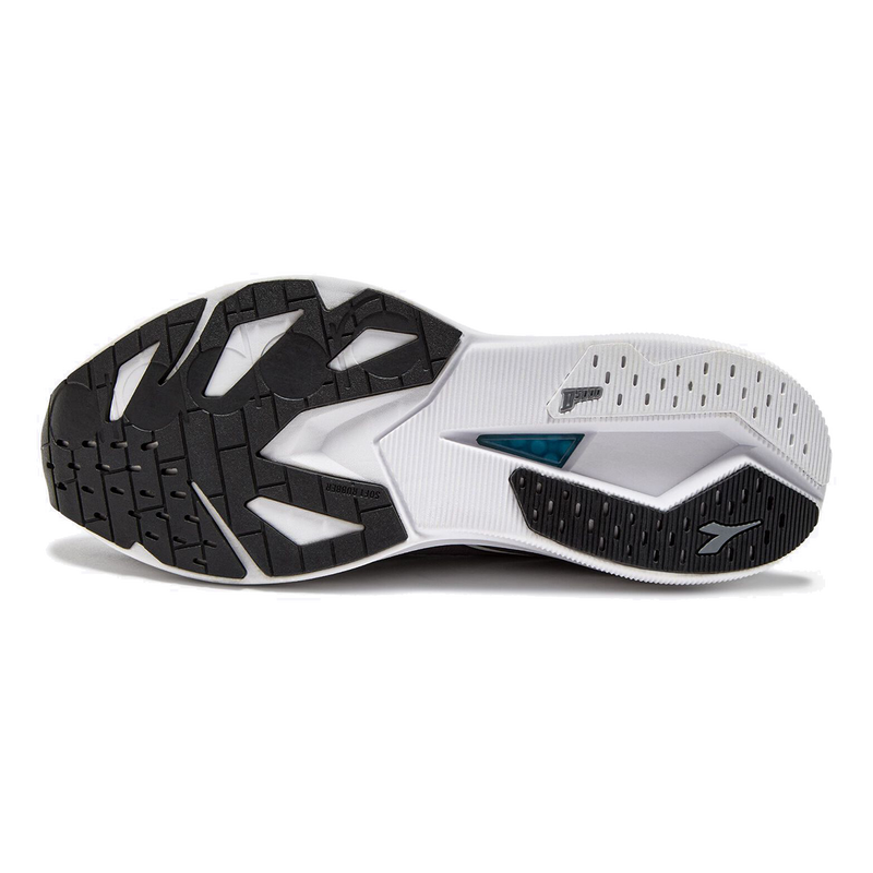 Diadora Mythos Blushield Volo 5