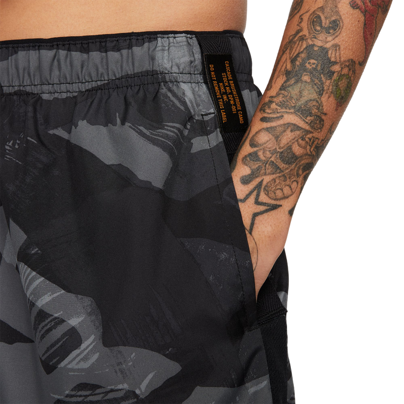 Dri-FIT Challenger 9UL Camo Short