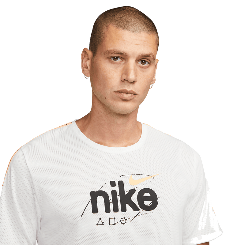 Dri-FIT Miler D.Y.E. Shortsleeve