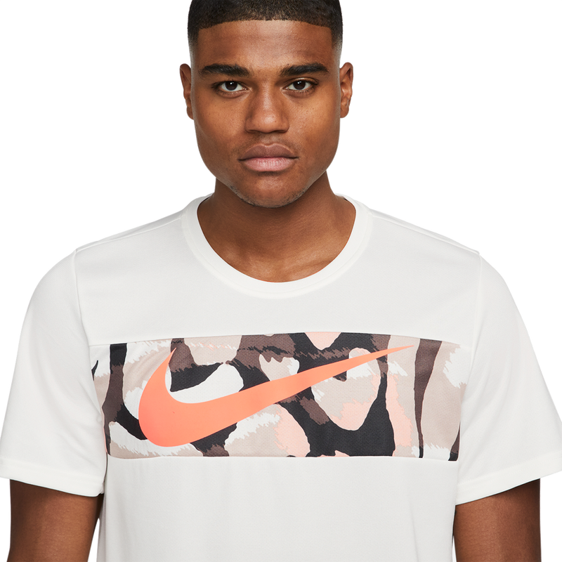 Dri-FIT Sport Clash Shortsleeve