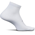 Quarter turn Unisex Feetures Sock style name Hp Max Cushion Quarter in color White. Sku: FA2000