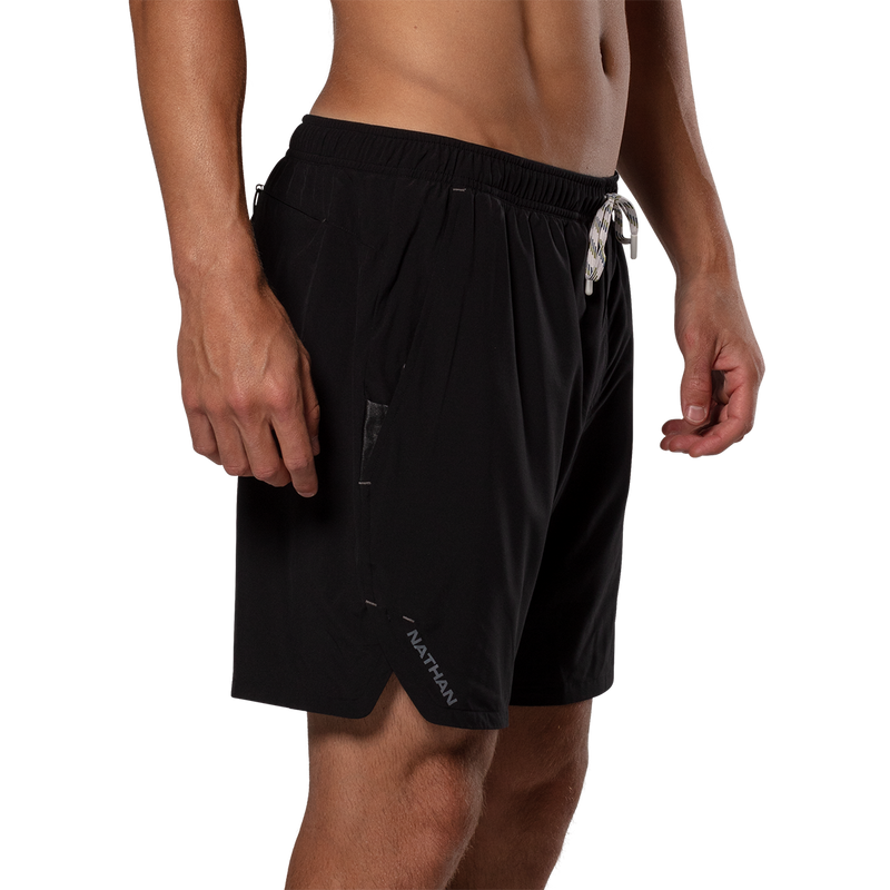 Nathan Essential 7" Short