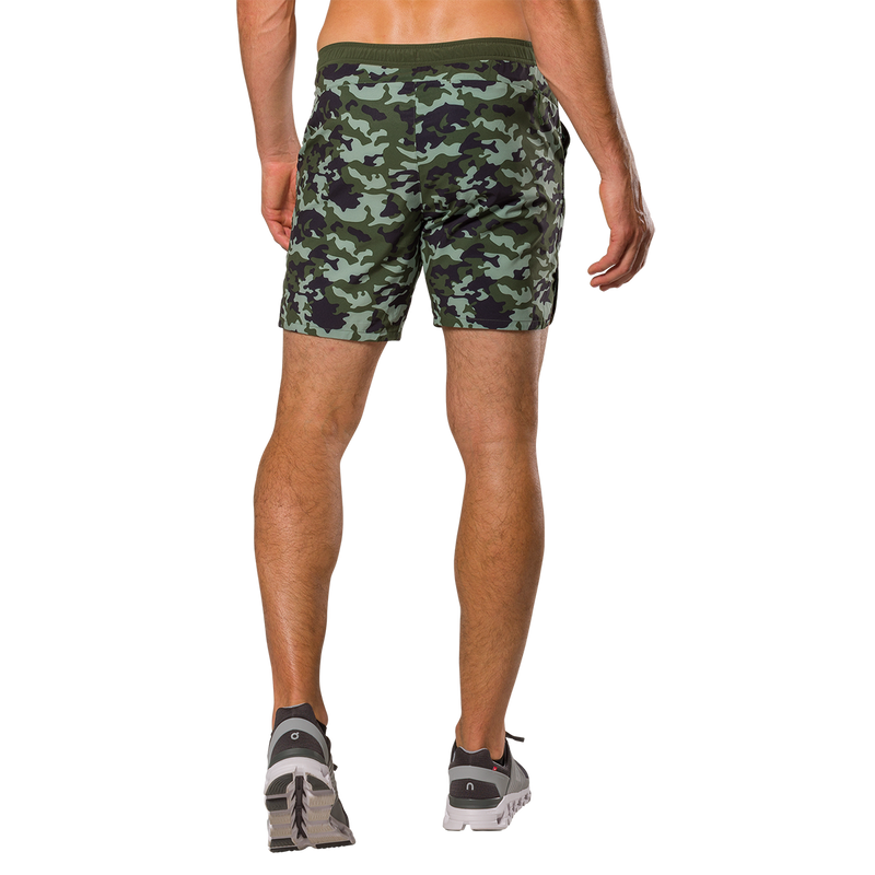 Nathan Printed Essential 7" Short