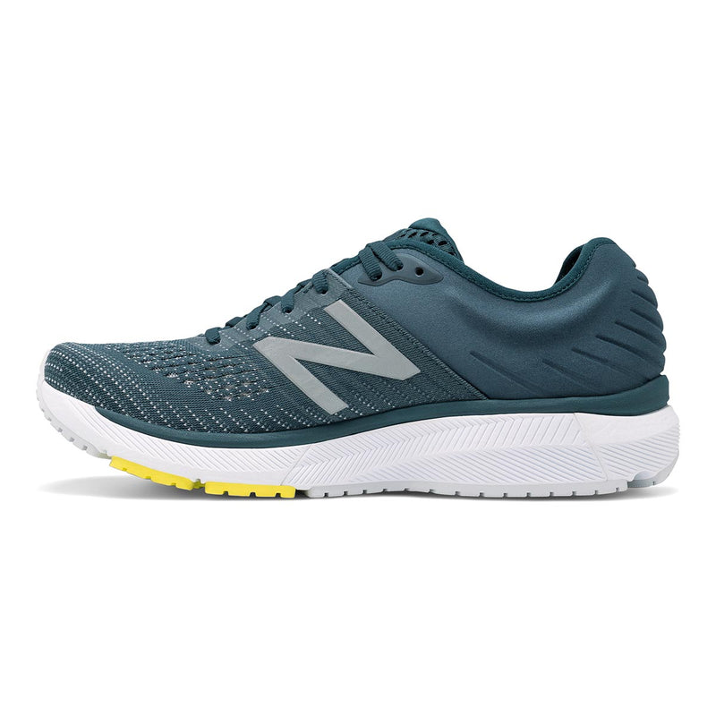 New Balance 860 V10