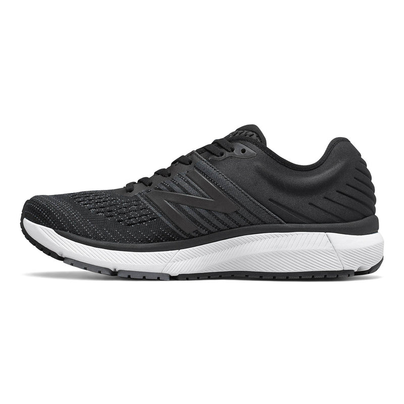 New Balance 860 V10