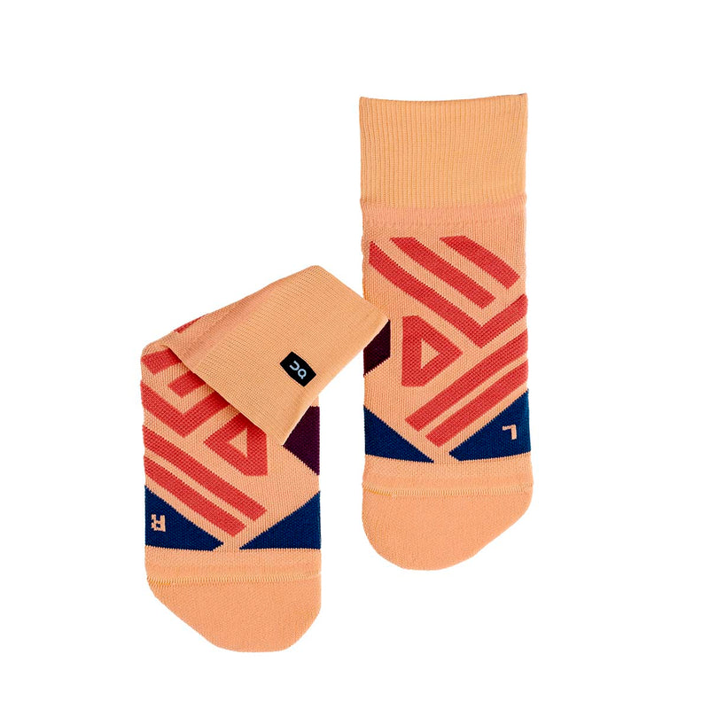 On Mid Sock