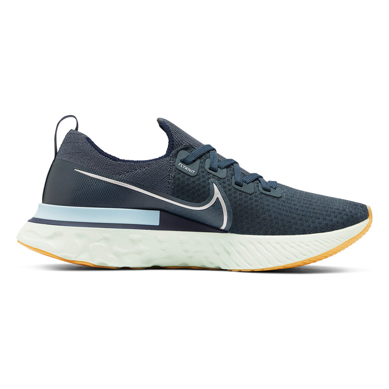 React Infinity Run Flyknit
