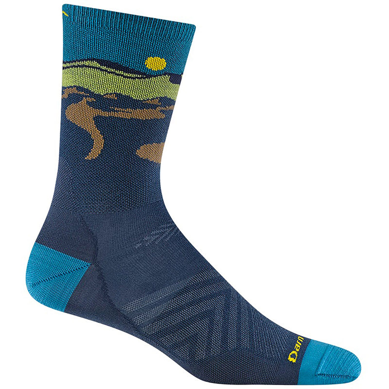 Quarter turn Men's Darn Tough Sock style name Ridge Runner in color Midnight. Sku: 1065-MIDNIGHT