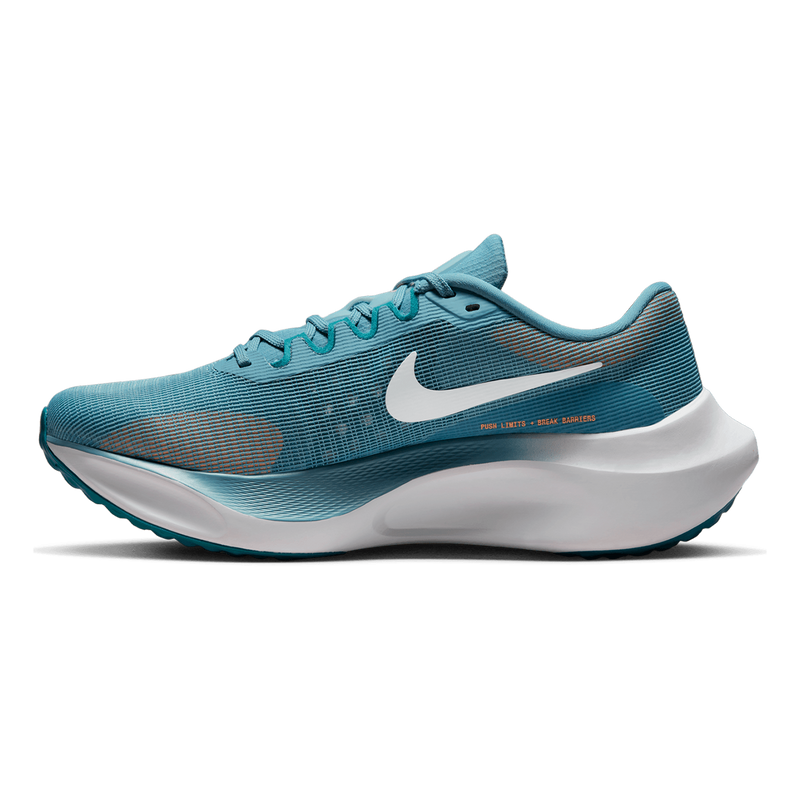 Zoom Fly 5